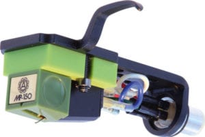 Cellule phono Nagaoka MP150H sur porte-cellule