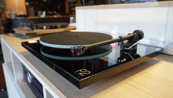 Rega - Planar 2 Nd3